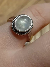 Load image into Gallery viewer, Moonstone Sterling Silver Ring