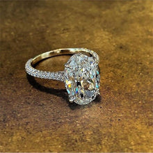 Load image into Gallery viewer, Sterling Silver Oval Cut White Topaz CZ Diamond Ring